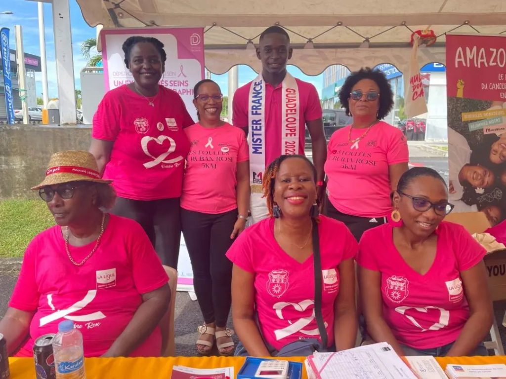 Le Comité Guadeloupe de la Ligue contre le cancer célèbre Octobre Rose